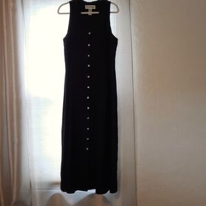 Jessica Howard size 16 black sleeveless midi dress.